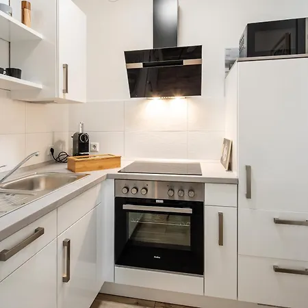 Vivid - Traumwohnung Ruhig Und Strandnah Gelegen Varel Exterior photo